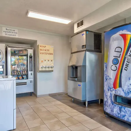 Motel 6-Albuquerque, Nm - Carlisle-3