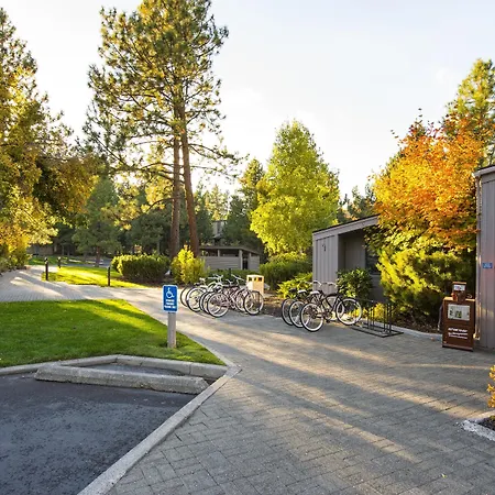 Mount Bachelor Village Resort-3