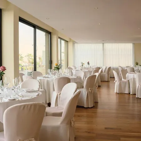 National Hotel-2