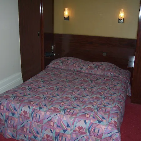 Hotel Manhattan-3