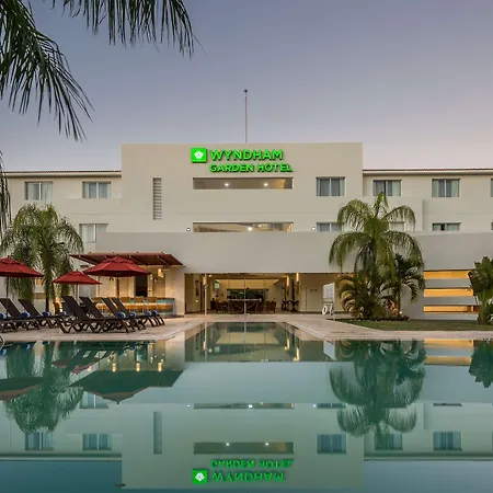 Wyndham Garden Playa Del Carmen-2