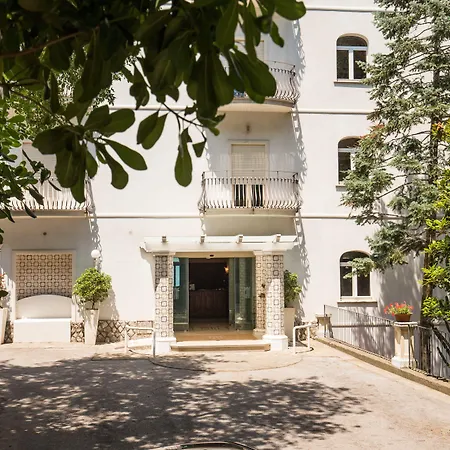Grand Hotel Hermitage-3