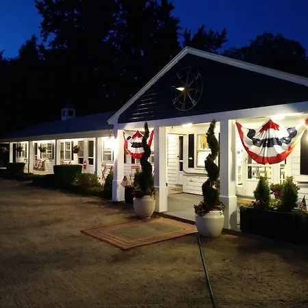 Starlight Lodge North Conway-3