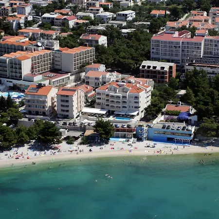 Aparthotel Milenij-3