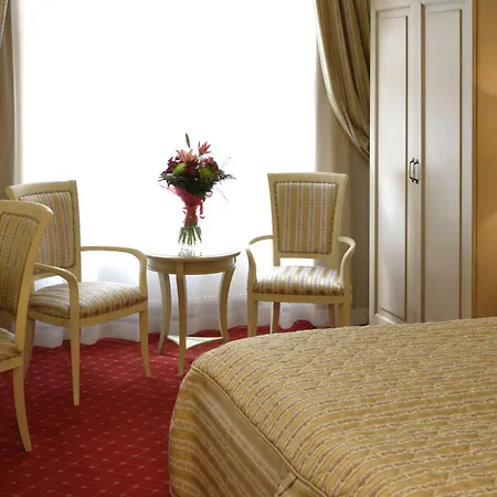 Spa Hotel Schlosspark-3
