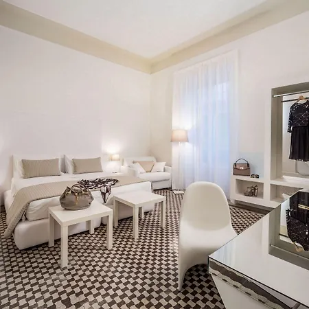Al Castello Luxury B&B-3