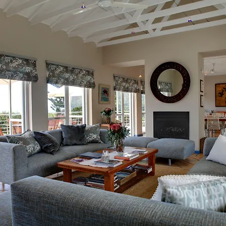 Abalone Guest Lodge-2