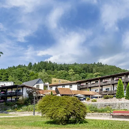 Kurgarten-Hotel-3