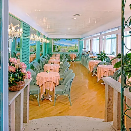 Hotel Aurora Terme-3
