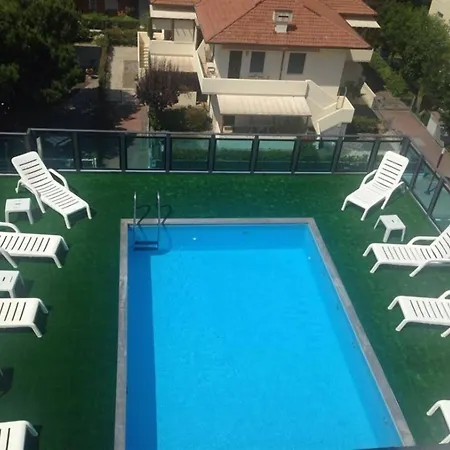 Hotel Mirage-2