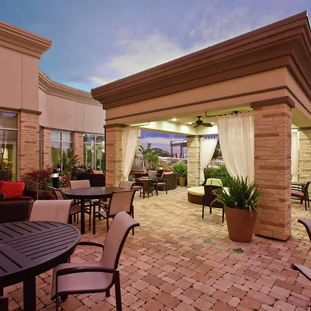 Hilton Garden Inn Victoria-3