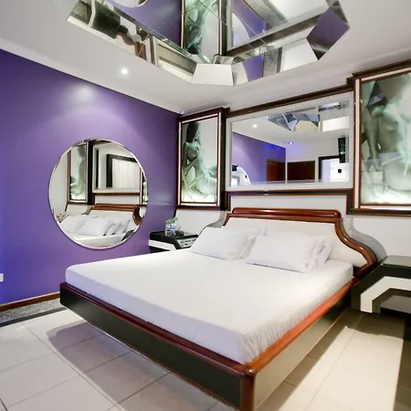 Rivieras Motel (Adults Only)-2