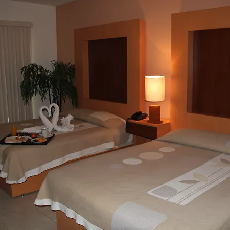 Hotel Real Zapopan-3