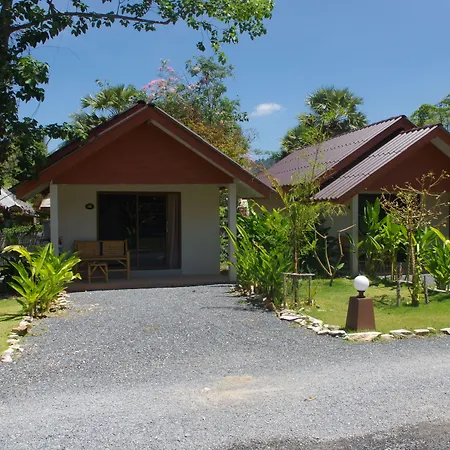 Thai House Beach Resort-2