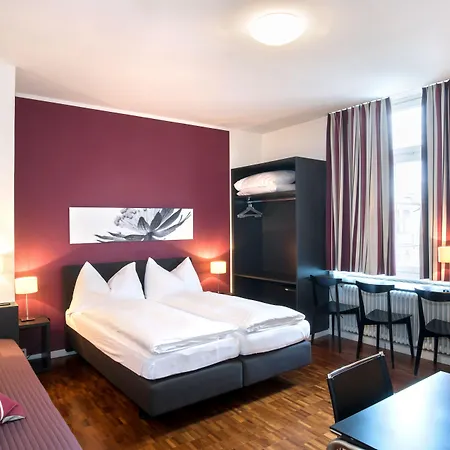 Hotel Hottingen - Near Old Town&Lake-3