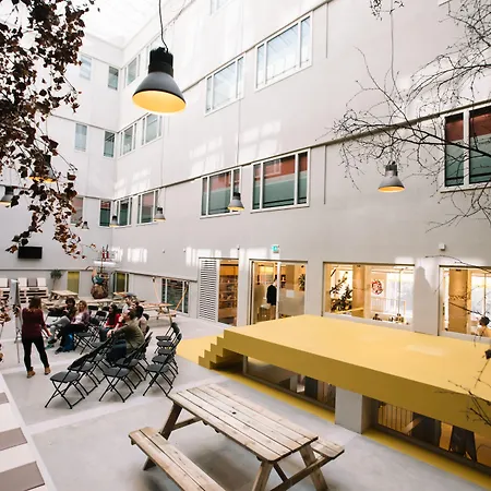 Clinknoord Hostel-3