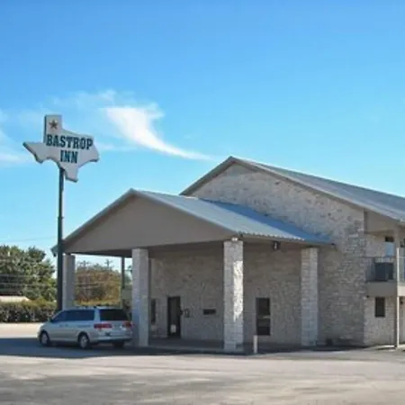 Bastrop Inn-2