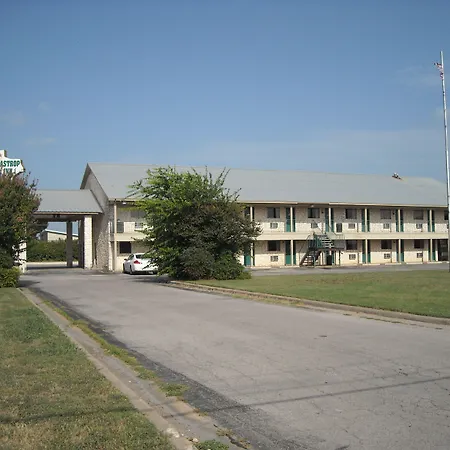 Bastrop Inn-3