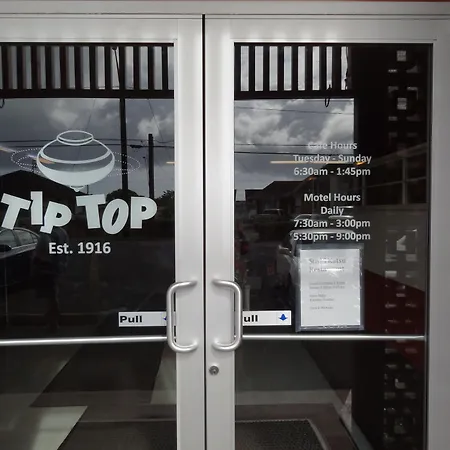 Tip Top Motel-2