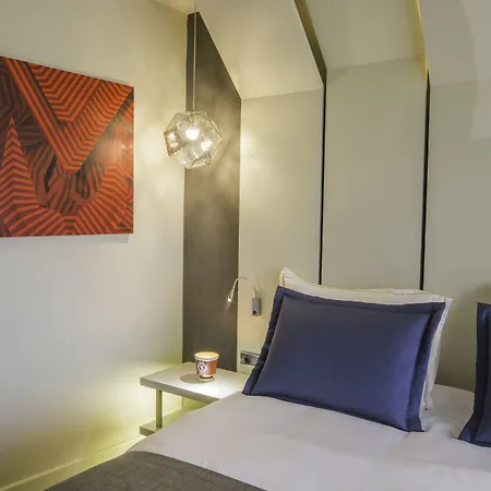 Maroon Hotel Pera-2