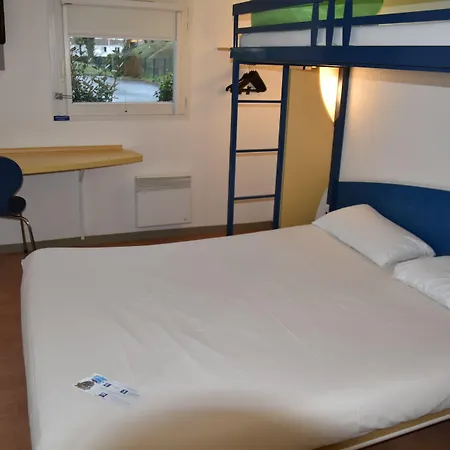Ibis Budget Rochefort-3