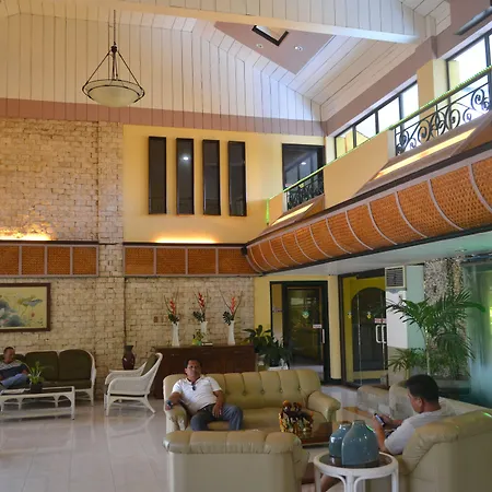 Family Country Hotel And Convention Centre-3