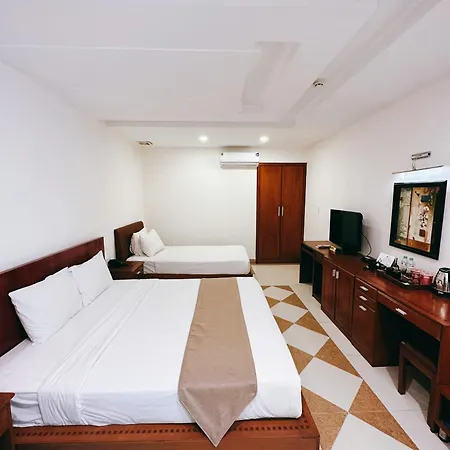 Tan Hoang Long Hotel-3