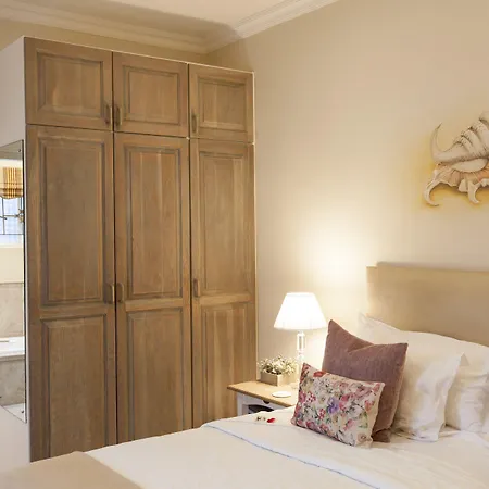 Sandals Guest House-2