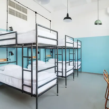 Fabrika Hostel & Suites-3