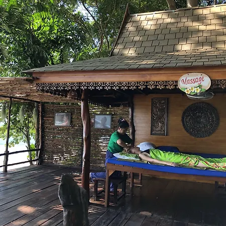 Koh Jum Ocean Beach Resort-2
