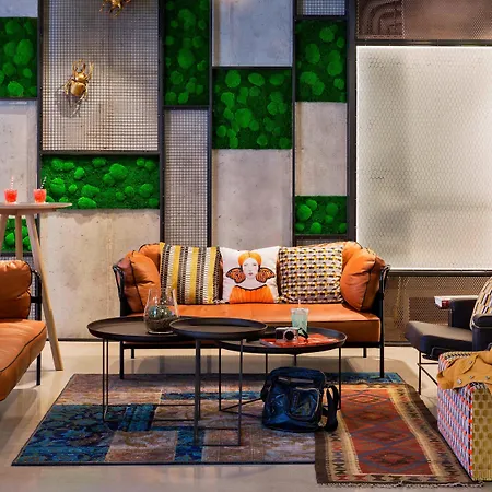 Moxy Warsaw Praga-3