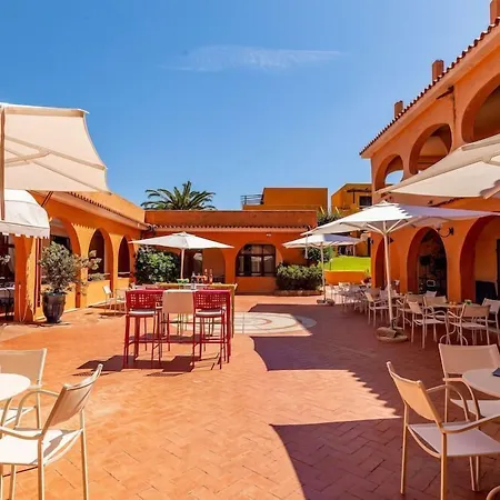 Blu Hotel Laconia-2