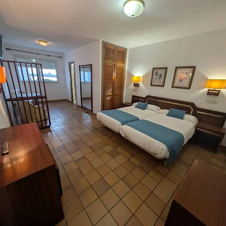 Hotel Santa María-2