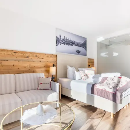 Hotel Alpenkönigin - ALPINE LUXURY - Sommer Silvretta Premium Card inklusive-2
