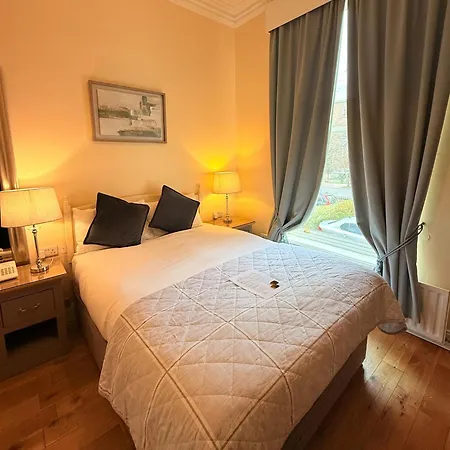 Waterloo Lodge-2