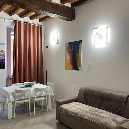 Domus San Martino GuestHouse-2