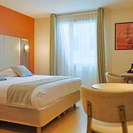 Seven Urban Suites Nantes Centre-2