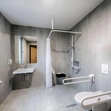 B&B Hotel Kassel-Wilhelmshoehe-3