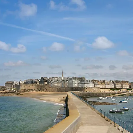 ibis budget Saint Malo Centre-3