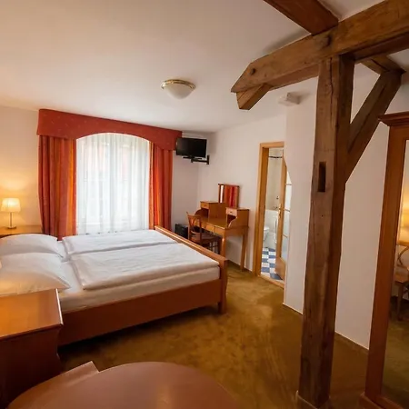Brezina Pension-3