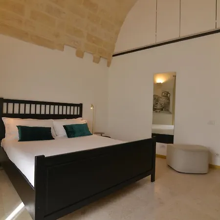 Le Malve Cave Retreat-3