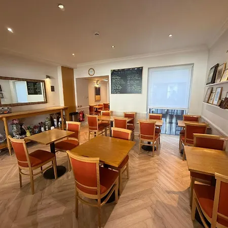 Americana Hotel-3