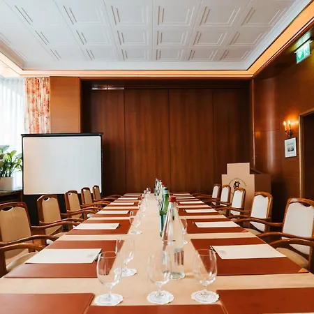 Grand Hotel Cravat-2