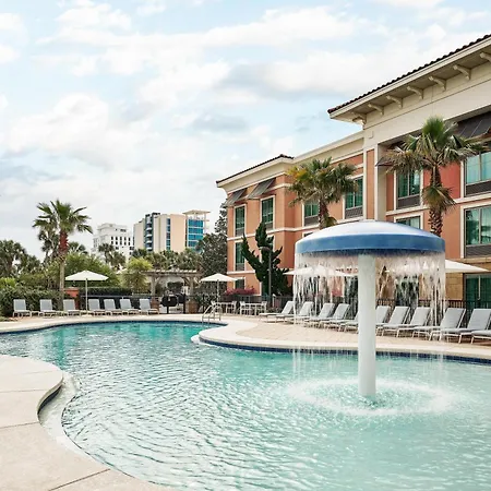 Hampton Inn & Suites Destin-2