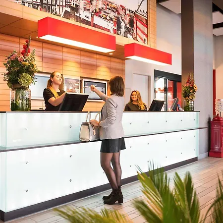 Ibis Leiden Centre-2