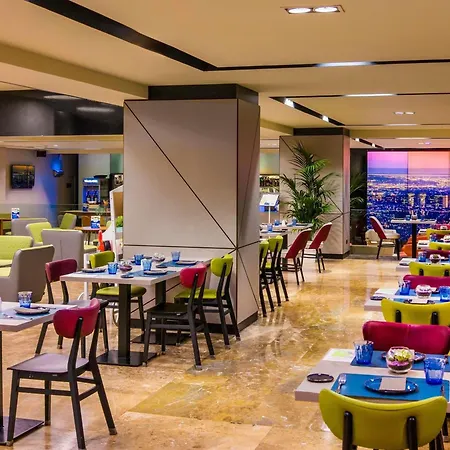 Novotel Madrid Center-2