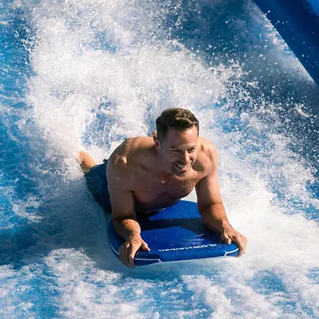 Holiday Inn Resort Orlando Suites - Waterpark-3