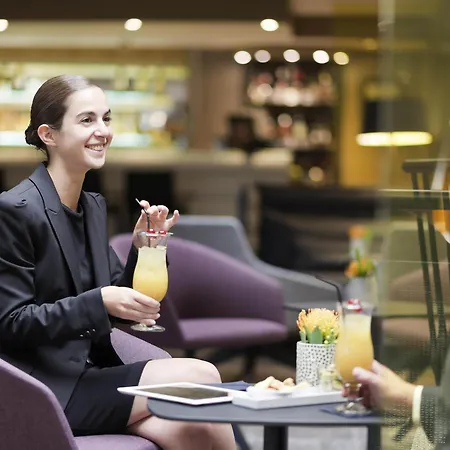 Novotel Geneve Centre-3