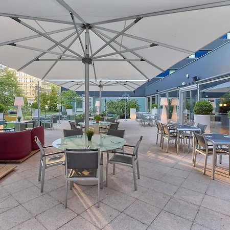 Ibis Zuerich City West-2