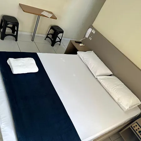 Hotel skala, com estaciomento próprio no local-3